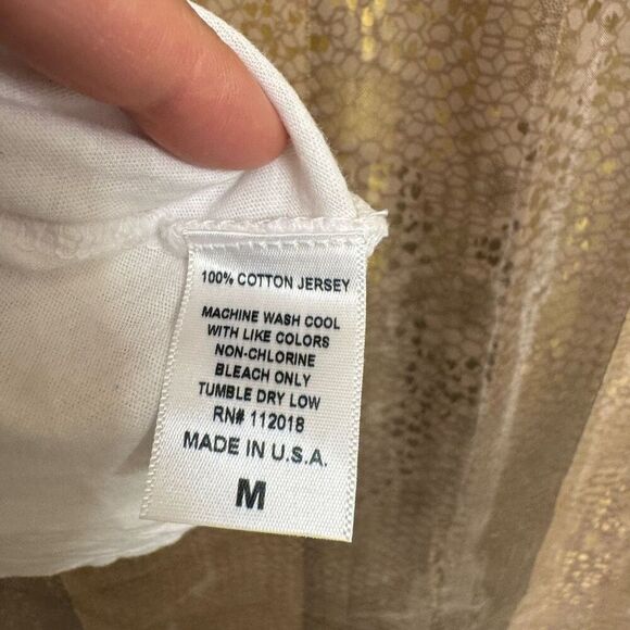 Tesla Womens Scoop Neck White Red Gray Multi Logo T Shirt Cotton M NWT - Picture 8 of 8